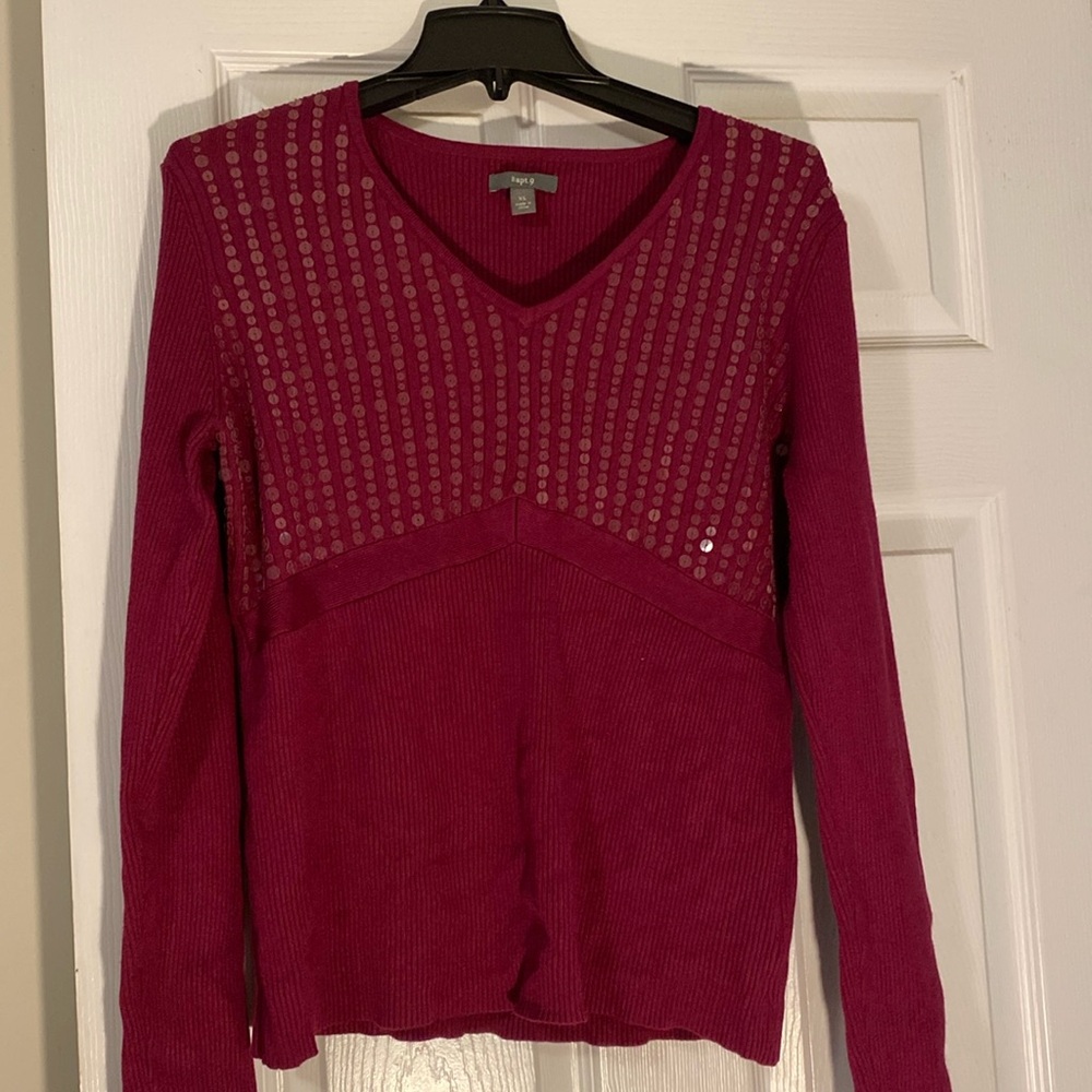 Women’s sweater